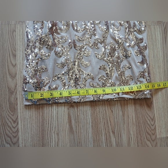 Lovely Day Women's Elegant Rose Gold Sequin Dress - Picture 7 of 9